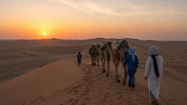 Thời điểm tốt nhất để đến Merzouga: cưỡi lạc ngắm hoàng hôn ở Erg Chebbi
